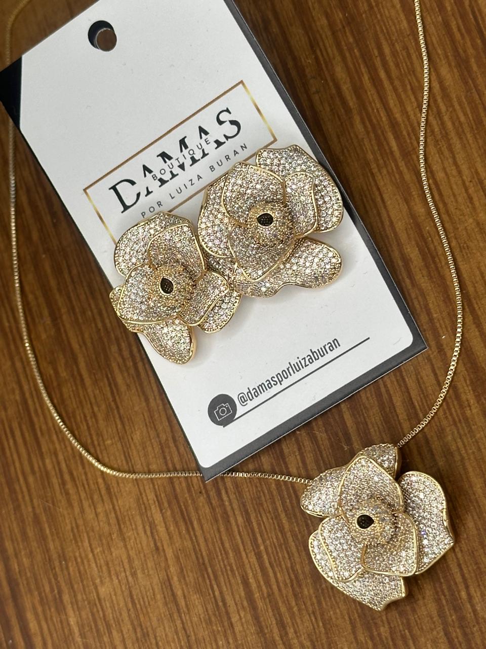 Conjunto Rosas Metal Zircônia