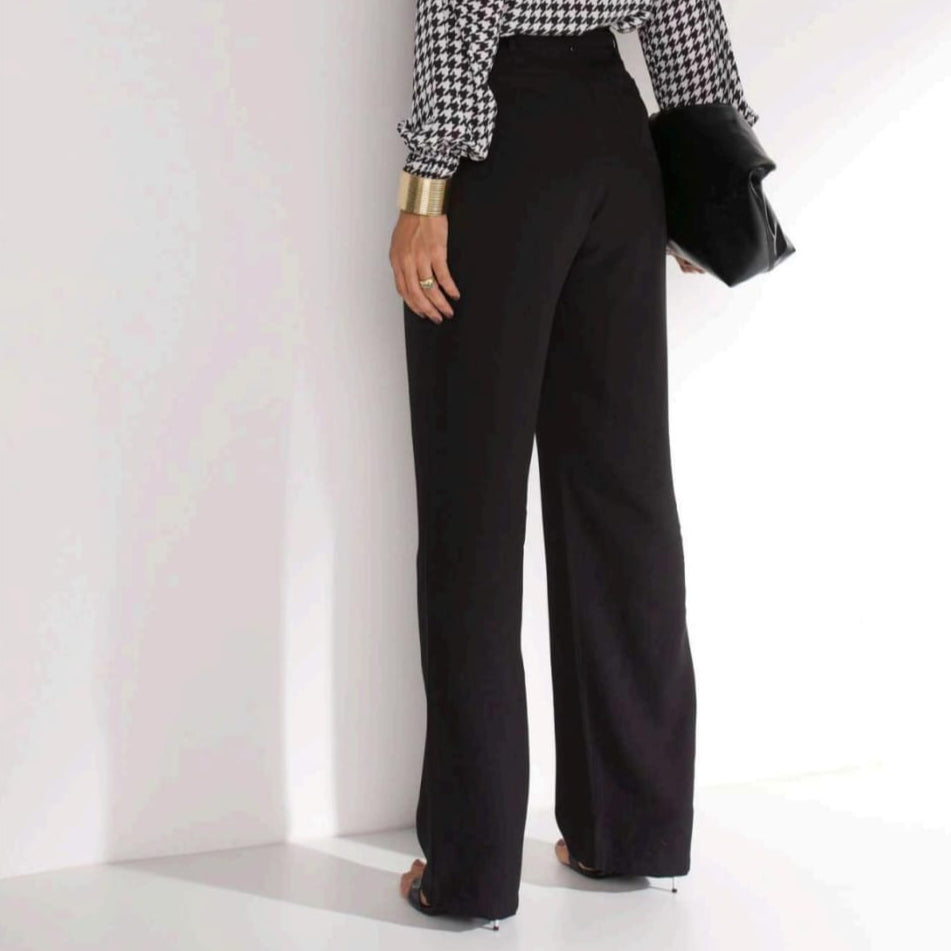 Calça Siena alfaiataria feminina preta modelagem reta